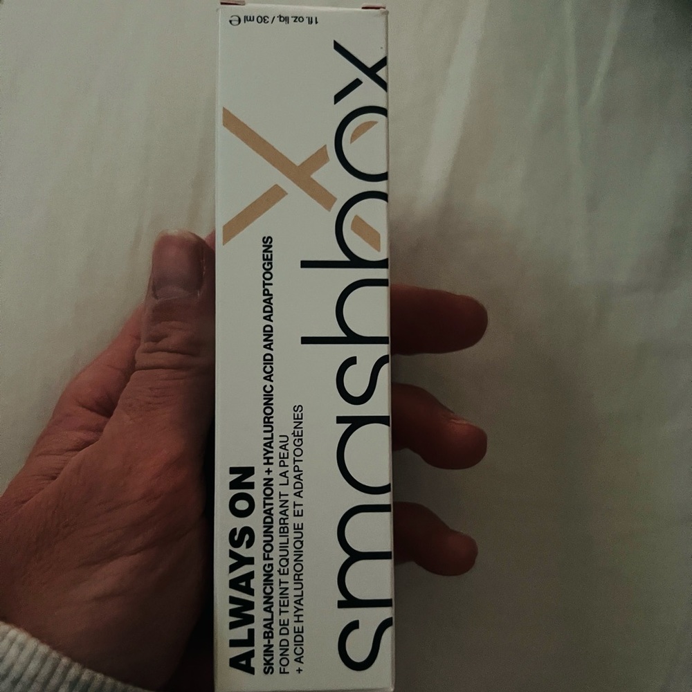 Smashbox always on foundation